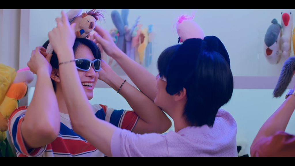 aston_lv's tweet image. I’m just starting to realize how crazy the size diff is