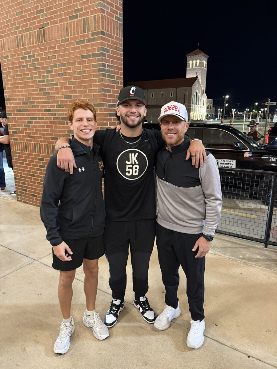 Charles D. McQueen tweet media