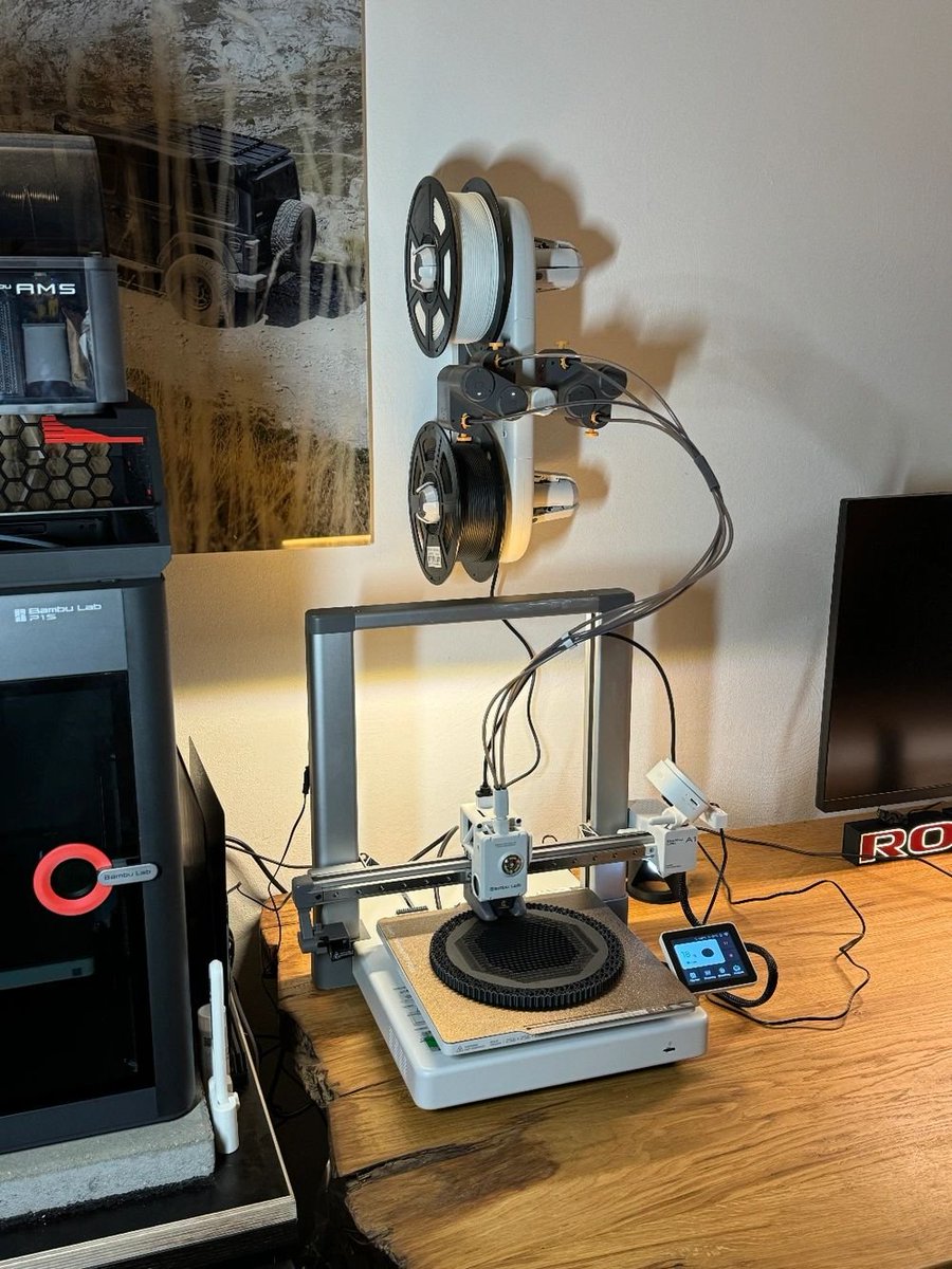 oprydai's tweet photo. get into debt if you must, but buy a 3D printer https://t.co/AZzfDbZcEh