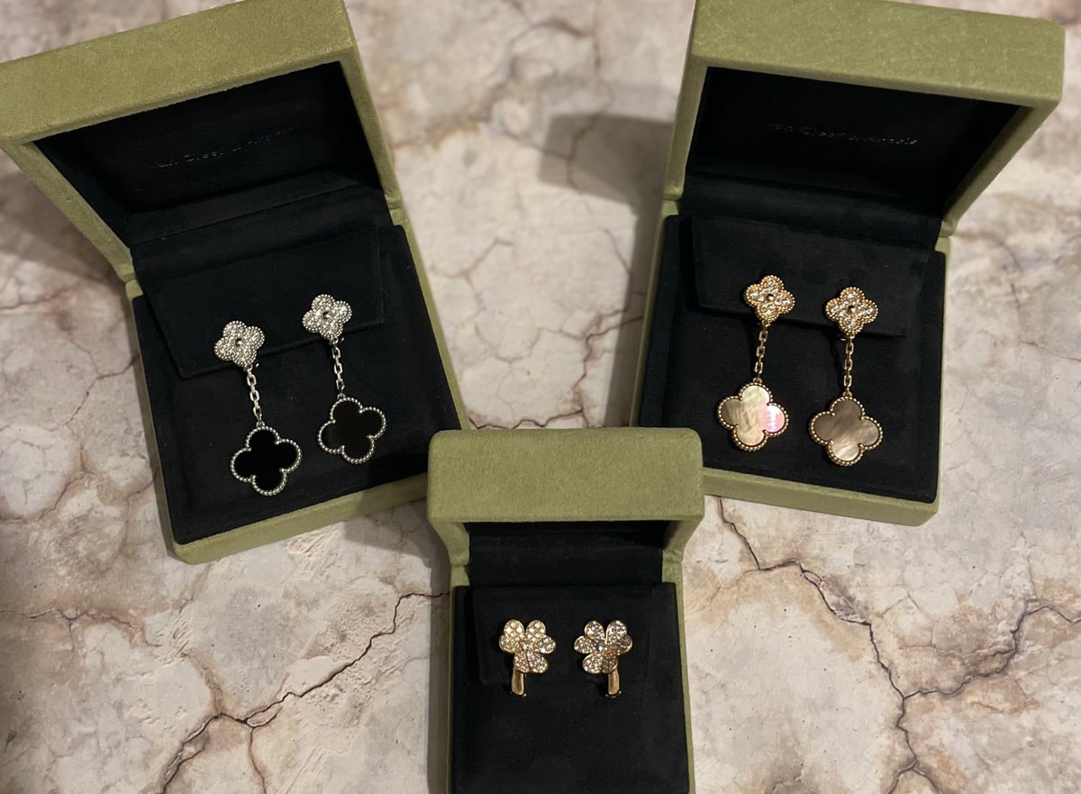 妄想なので実行する予定は全く無いのですが…
最近素敵なイヤリングをたくさん購入したので、
ウエディング用などで貸し出しとか出来たら素敵だなって考えてます💓
実行しないけど、この作品はどんなドレスに合うだろうって考えるの楽しい🤩✨