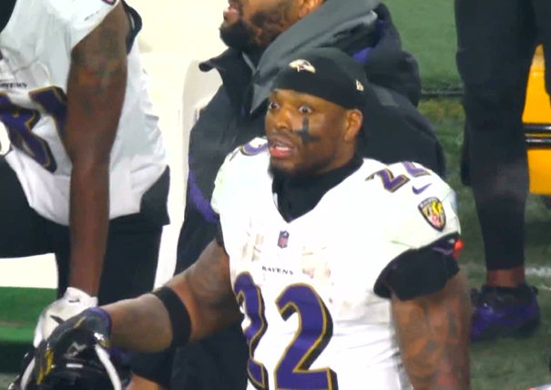 ohnohedidnt24's tweet photo. Ravens fans rn... https://t.co/ejs29civvf