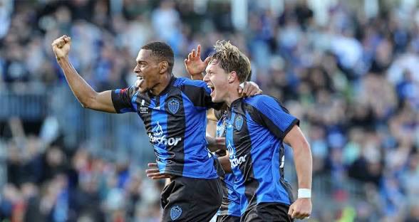 toptierpicks_'s tweet image. Australian League Overnight  ⚽️🇦🇺 

30u 🔒 Auckland FC vs MacArthur BTTS YES -170

Need everyone riding with us on this one… throw a like or comment if riding and let’s cash? ❤️