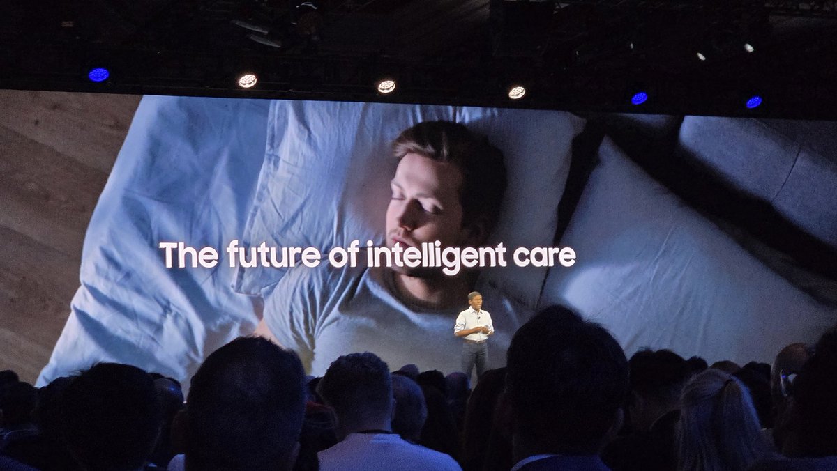 MyTechMusings's tweet image. That is the wrap of @Samsung #CES2026 #1stlook #Keynote

↗️ As expected, the vision was filled with #AI  -  #AI for everywhere &amp;amp; everyone. Samsung products with #Ai are companions for better life
↗️ Good examples of how each of Samsung consumer products with #AI can meaningfully