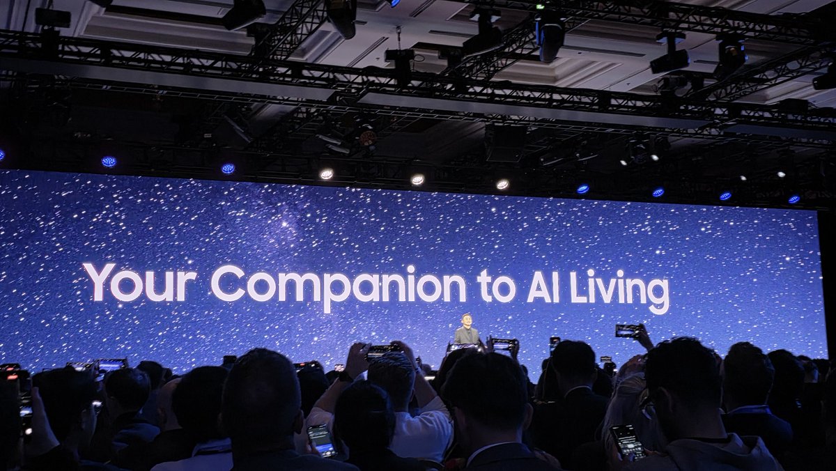 MyTechMusings's tweet image. That is the wrap of @Samsung #CES2026 #1stlook #Keynote

↗️ As expected, the vision was filled with #AI  -  #AI for everywhere &amp;amp; everyone. Samsung products with #Ai are companions for better life
↗️ Good examples of how each of Samsung consumer products with #AI can meaningfully