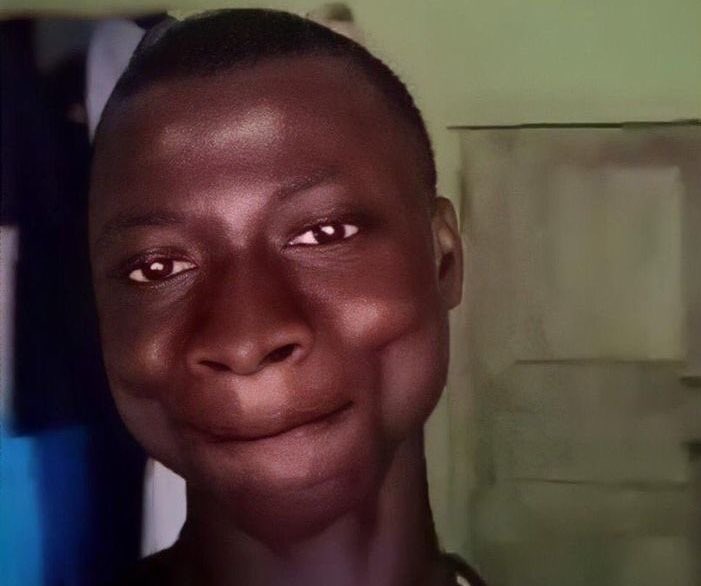 keithnamu's tweet image. Employee of the year forgot the office key in the village