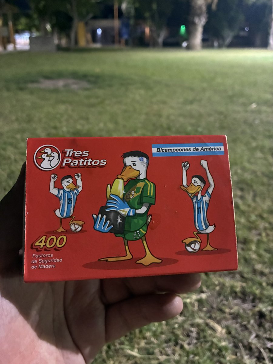 yona gil tweet media