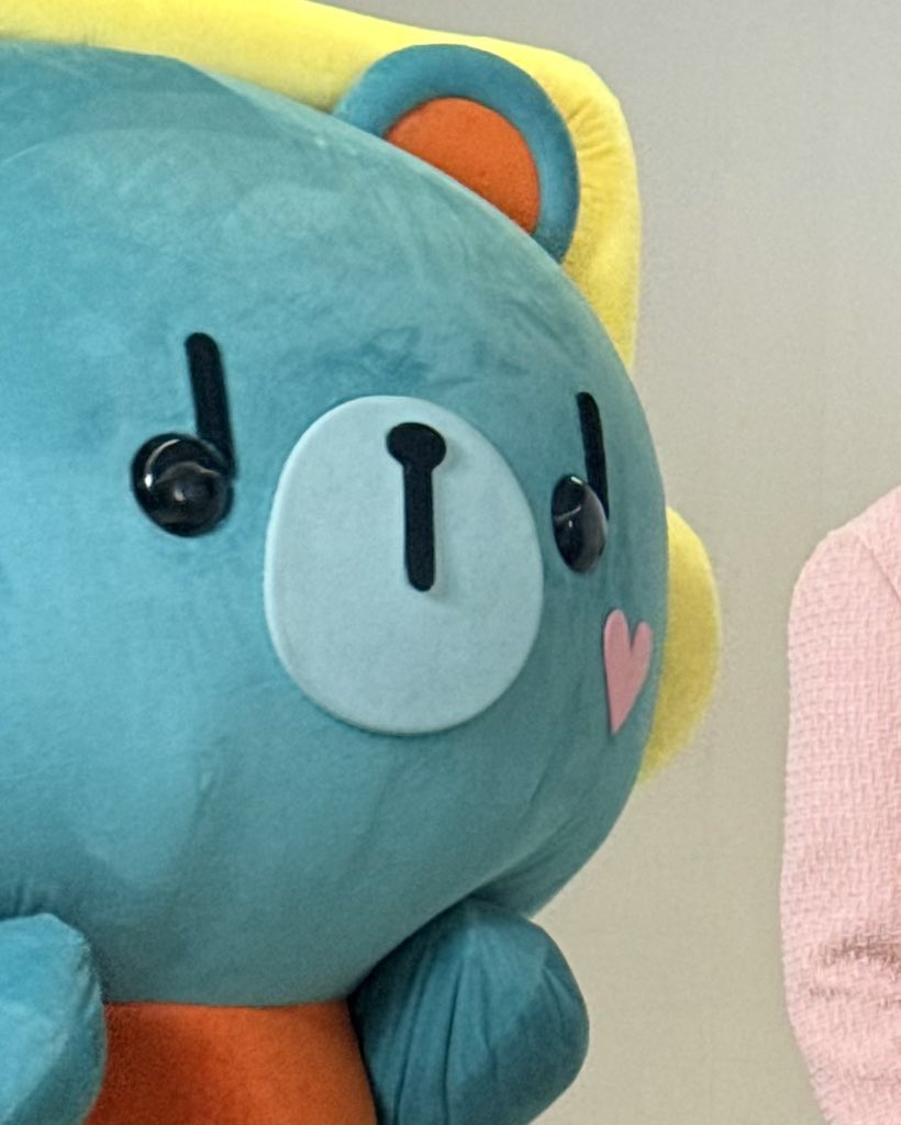 permpoon_GMMTV's tweet image. ถ้าม่ายรู้ว่าป้อนยังไง ! 🫣
#ป้อนป๊อกกี้หน่อยงับ 
#PondPhuwin #Permpoon