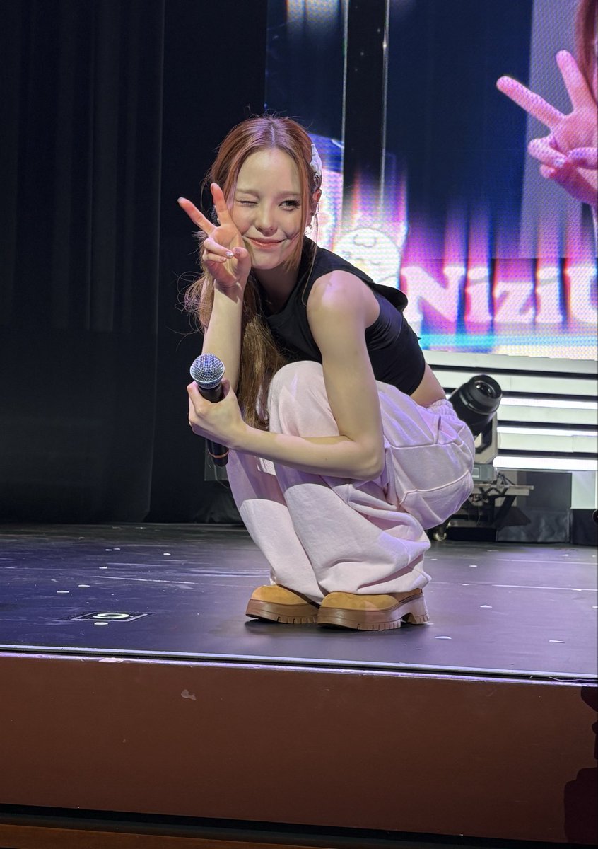 mako42375645's tweet photo. MAKOちゃんの周りはずっとキラキラ。
にこにこしてくれてるから見ているこちらも笑顔になれる。本物の福の神

#MAKOが笑えば福来たる2026
#マコの日 https://t.co/rw0JFNzu6S