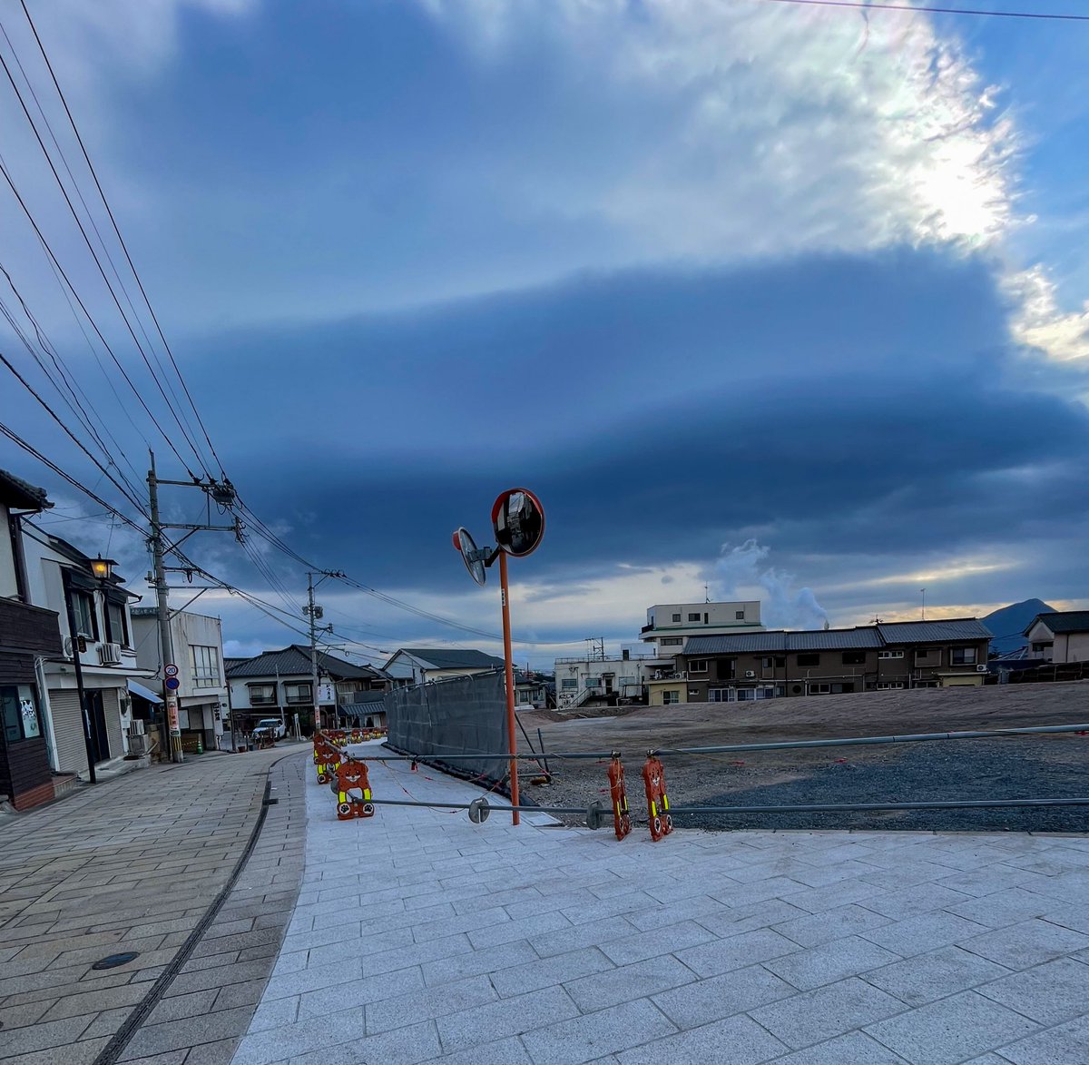 ukarainc's tweet photo. 別府・鉄輪のヤングセンター跡地。
『男はつらいよ 花も嵐寅次郎』のロケ地でもあった、唯一無二の景観資源が失われたのは残念。 https://t.co/mdP1c0s5Qa