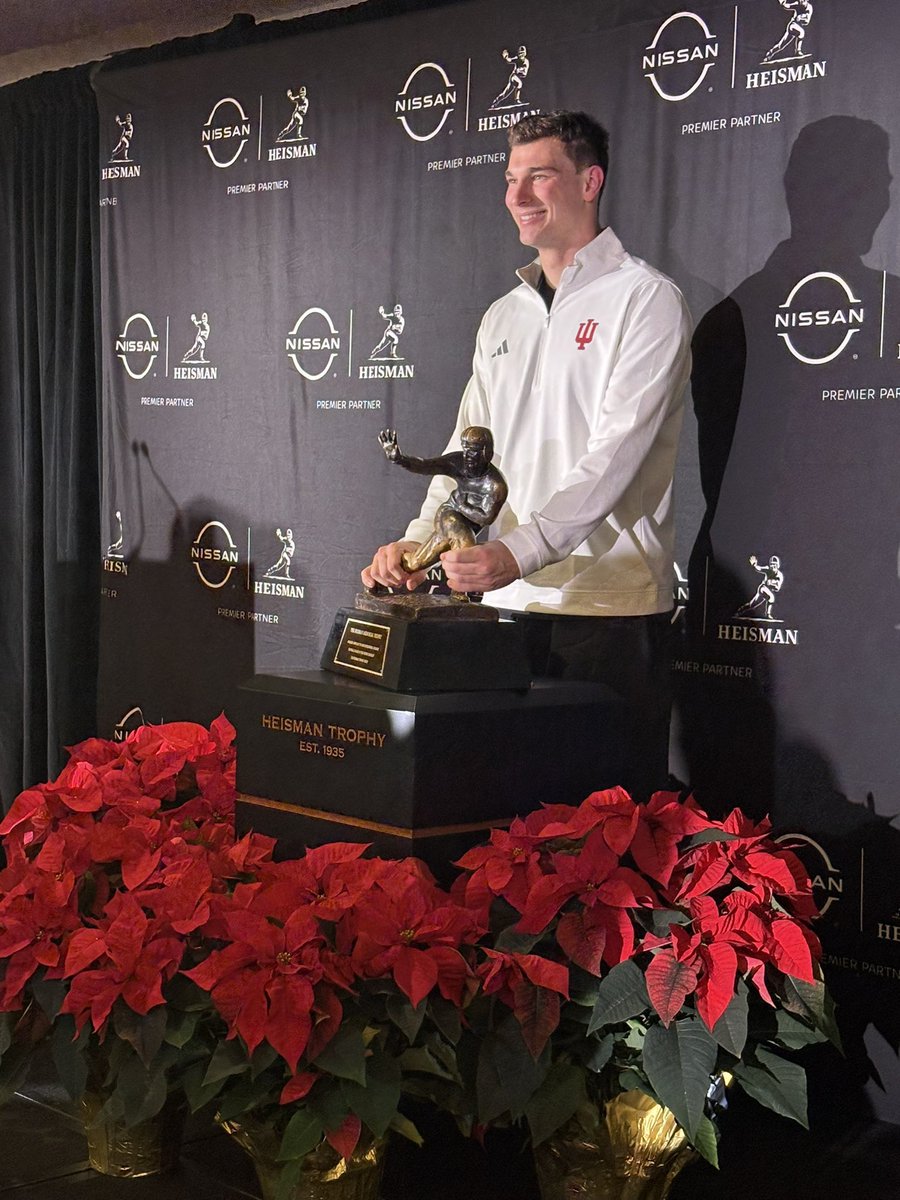 NotDauntedBlake's tweet image. cool. i would show them this