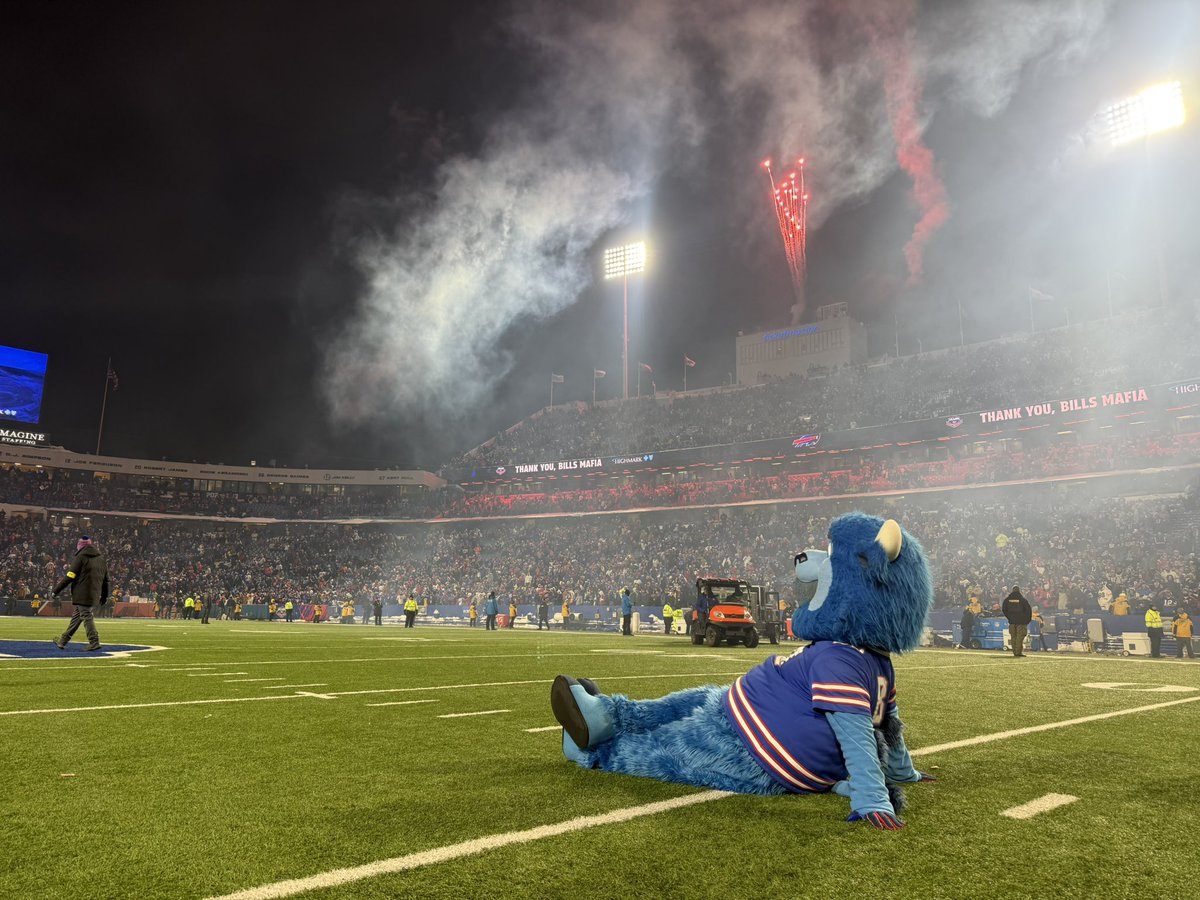 Matt_Bove's tweet image. The End.