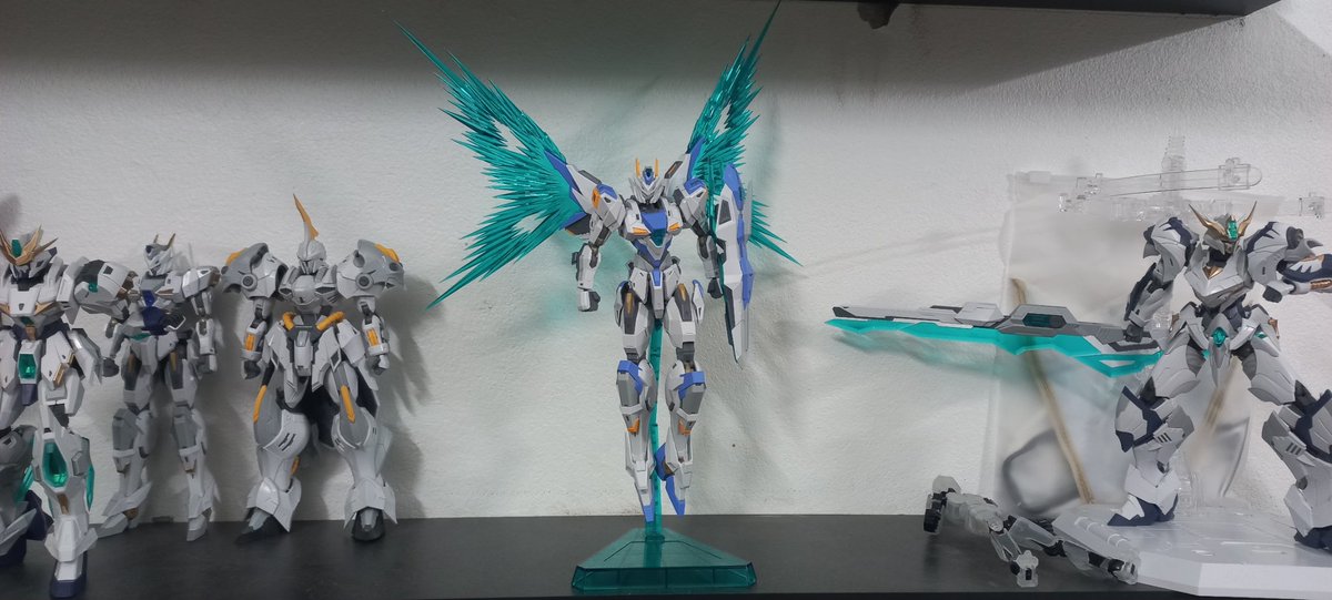 TrungDeConfused's tweet photo. #jobbyfailbox another SNAA Knights of the Round Table gundam , this is Gawain Blue Color . https://t.co/EXQwJiZ7L6