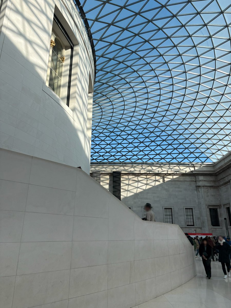 ここが…大英博物館…！