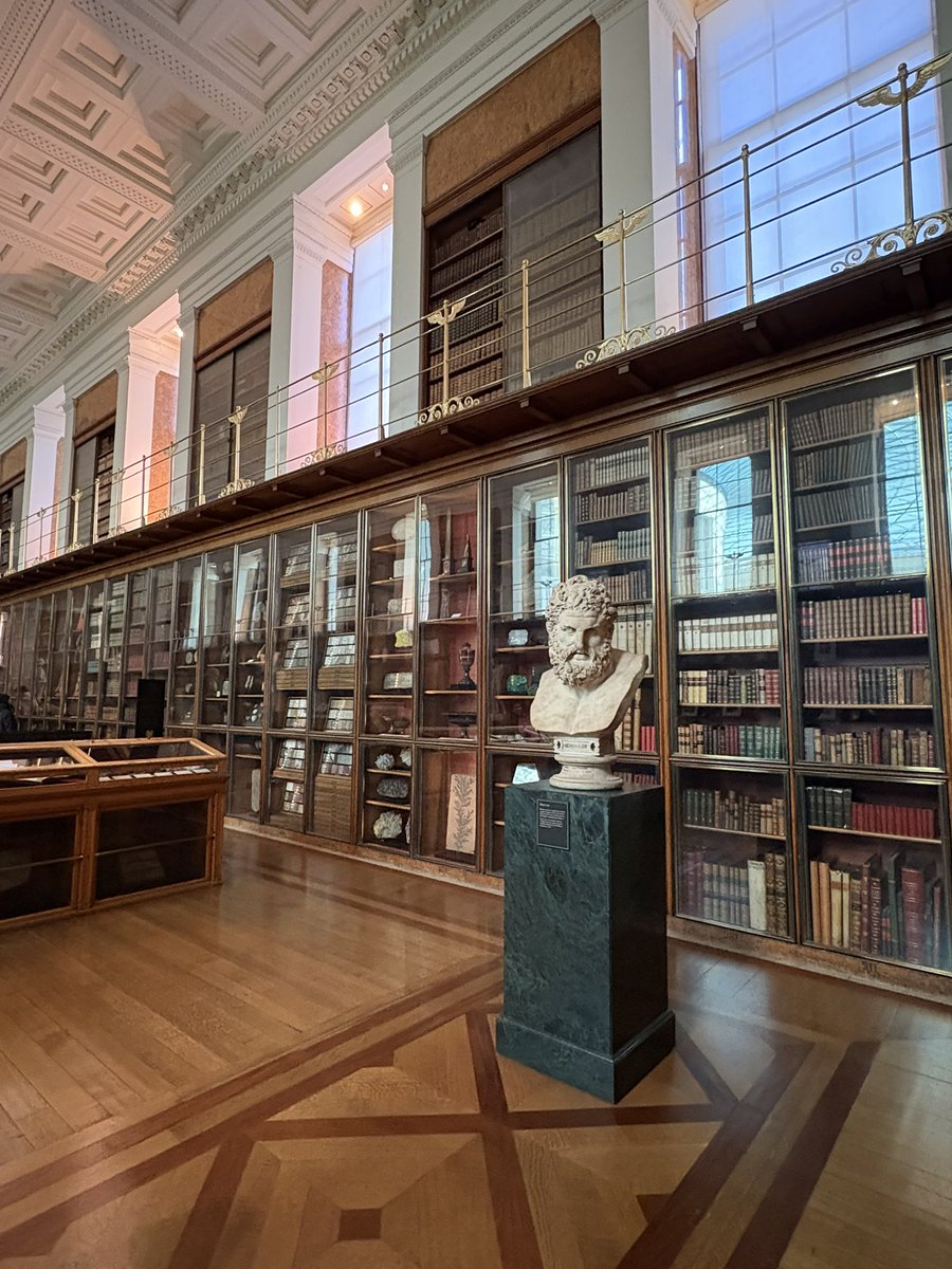 ここが…大英博物館…！