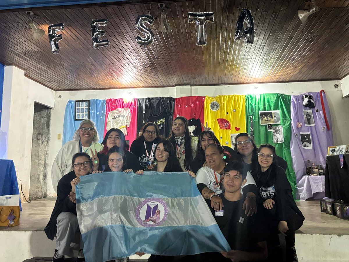 Cintia_Jenny's tweet photo. Let us give back the love you give us. 💜 #proyectomoradoarg @army_chaco @Proyecto_Morado @todonoticias   We want BTS in Argentina. We NEED BTS in Argentina
#BTSARGENTINA2026
#PROYECTOMORADO  
#ARGENTINAWITHBTS https://t.co/kyc7kJdXys