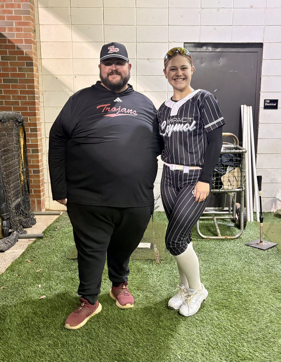 Olivia_Laymance_2028🥎 tweet media