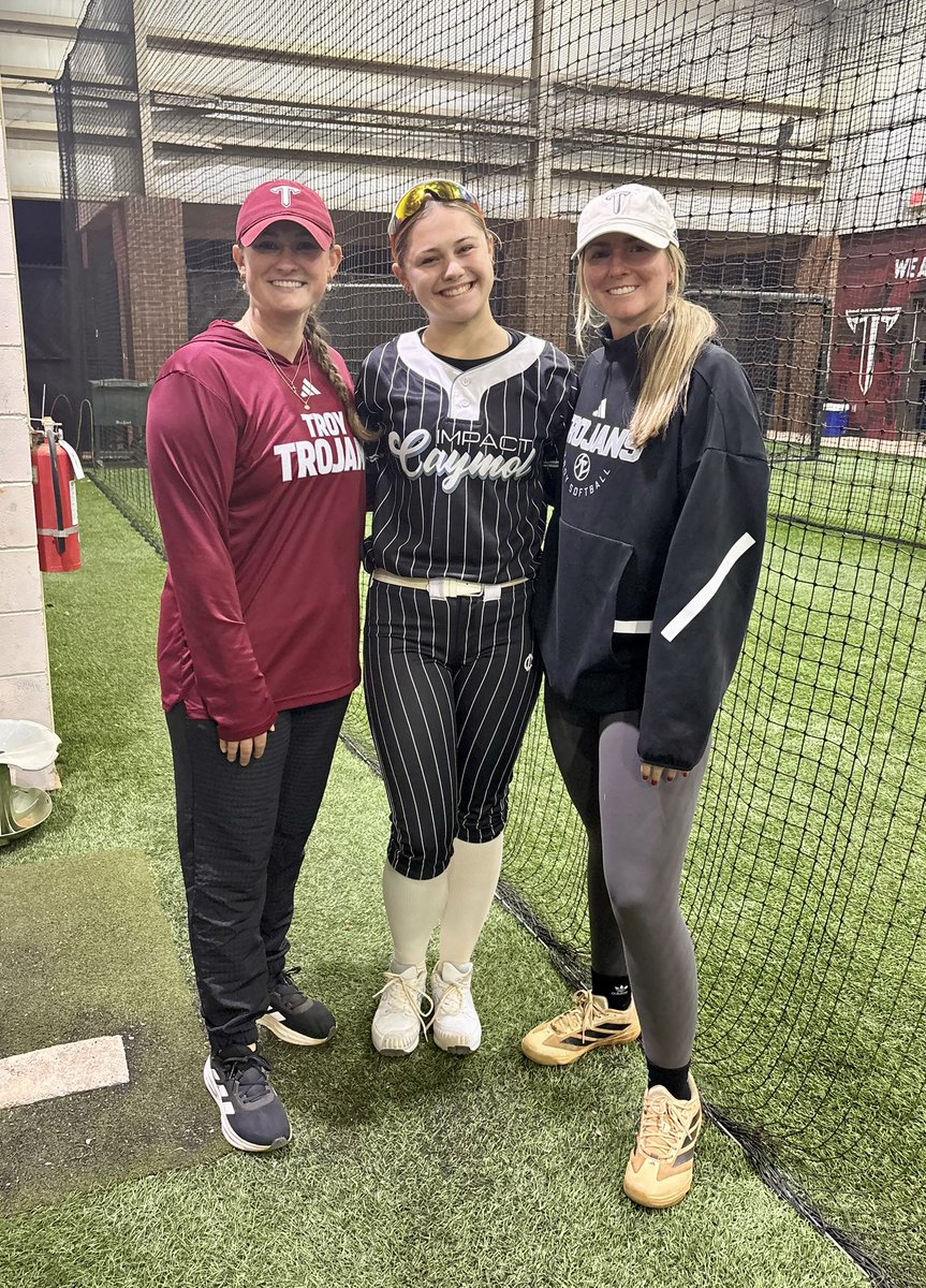 Olivia_Laymance_2028🥎 tweet media