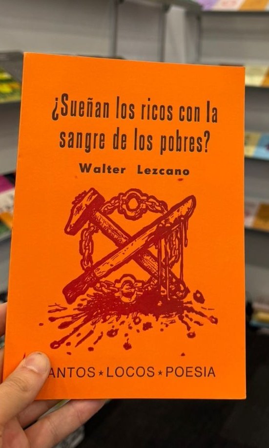 amigxs de México 🇲🇽: este libro se consigue en dos lugares:
1- Librería U-Tópicas: instagram.com/u_topicasmx?ig…
2- Impronta Casa Editora: instagram.com/improntacasaed…
muchas gracias a <a href="/SantosLocos1/">Santos Locos</a>