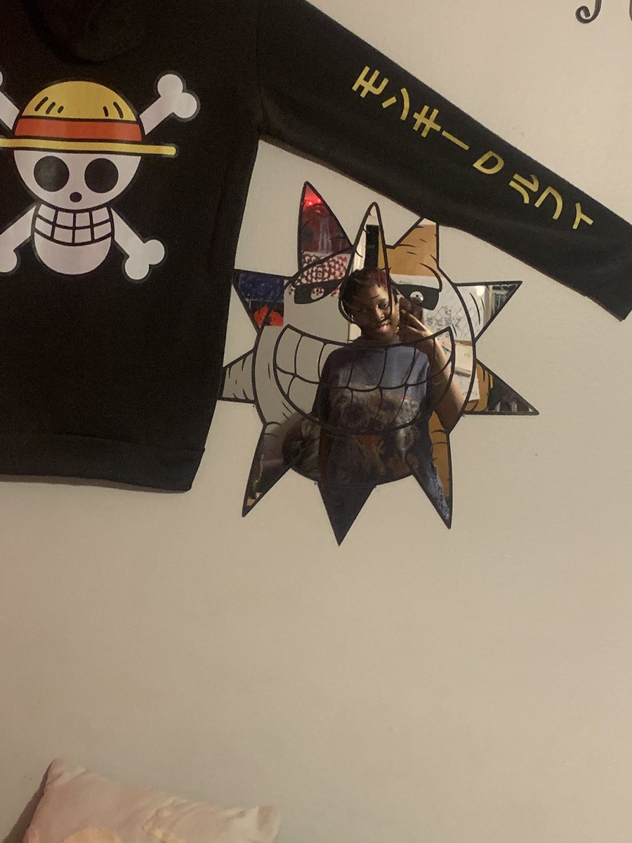 markwolf08's tweet image. My beautiful girlfriend got me the hardest mirror on planet earth