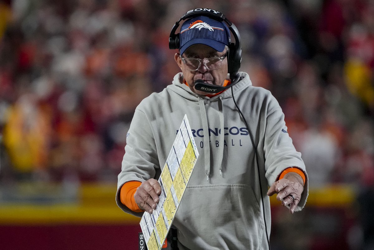 ZacStevens's tweet photo. Sean Payton just became the 5th coach in NFL history to lead two different franchises to the No. 1 seed.

He joins Andy Reid, Tom Coughlin, Marty Schottenheimer and Mike Holmgren. https://t.co/VfKRqZzV0y