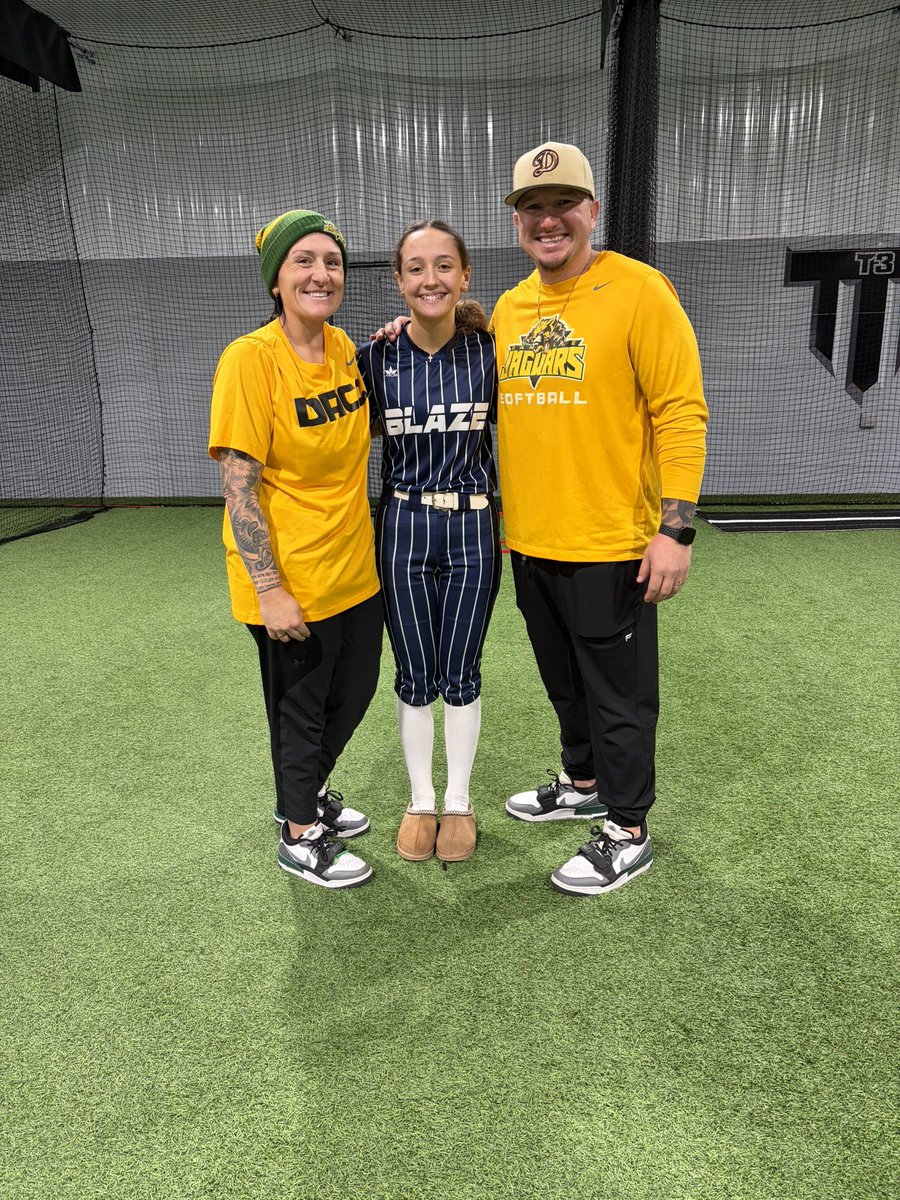 Addison Roos tweet media