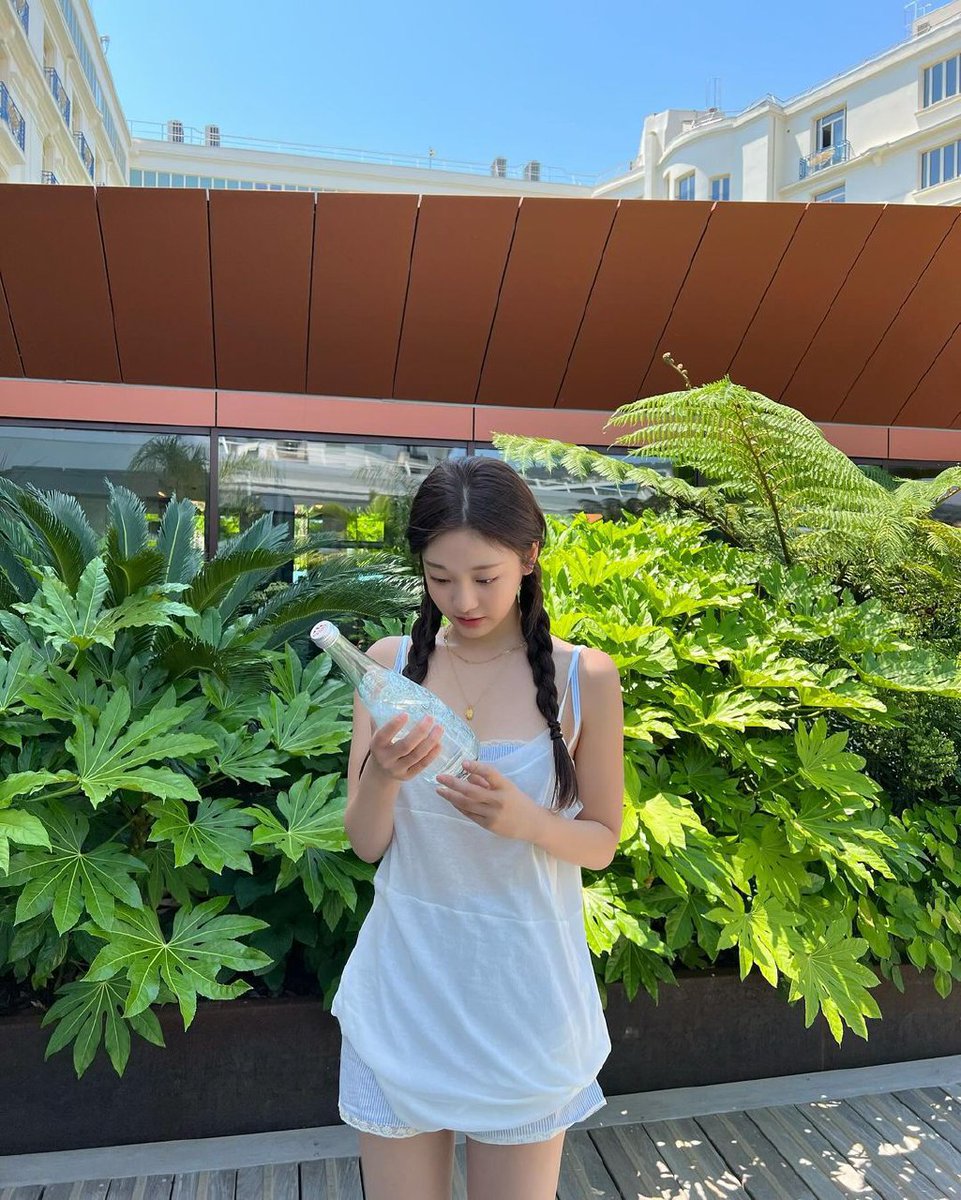 ㅤㅤㅤ
ㅤㅤㅤ
      ──── ⋆⋅ 𝙔𝙑𝘼𝙄𝙉𝙀𝙑𝙀𝙍𝙎𝙀 ⋅⋆ ────
                            「 ✦ 𝙉𝙖𝙞𝙡𝙚𝙚𝙣 ✦ 」
ㅤㅤㅤ                  05 / 01 / 2026ㅤㅤㅤ

    have a great day ahead everyone ☀️

ㅤㅤㅤ