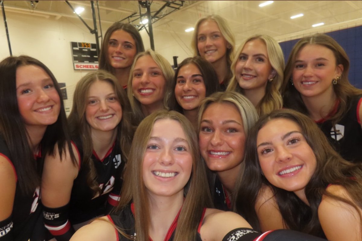 Season’s started… focused, ready, and hungry to contribute!!! Let’s Roll

#SanfordAcademyFargoU18