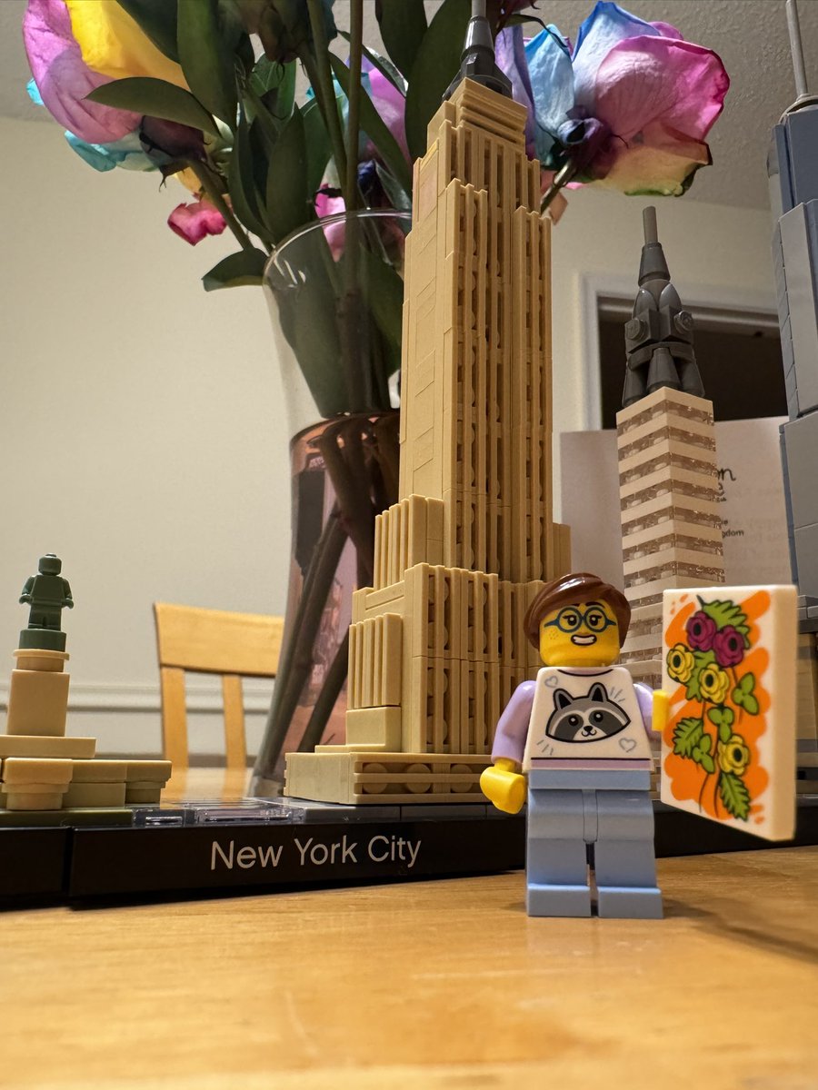A year ago today I was in NYC on the most magnificent first date with <a href="/ALOTOforever/">Ab</a>. While we may be celebrating our anniversary in different cities today, our Lego selves got to go on a date to the place where it all began 💜