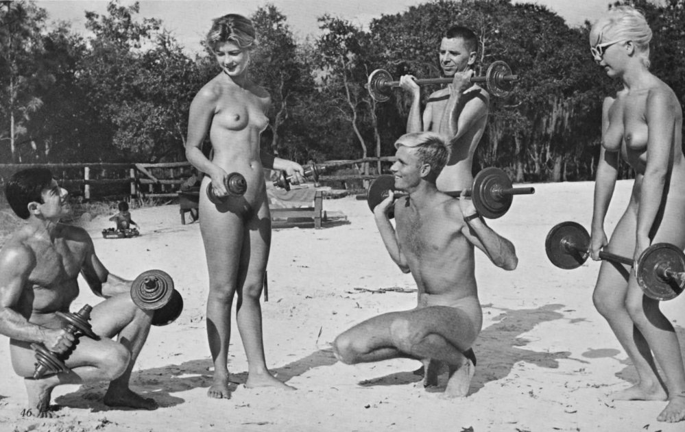 NudistLibrary's tweet image. Who made resolutions? Anyone broken them yet? 

📸 1965 Nudism in Action