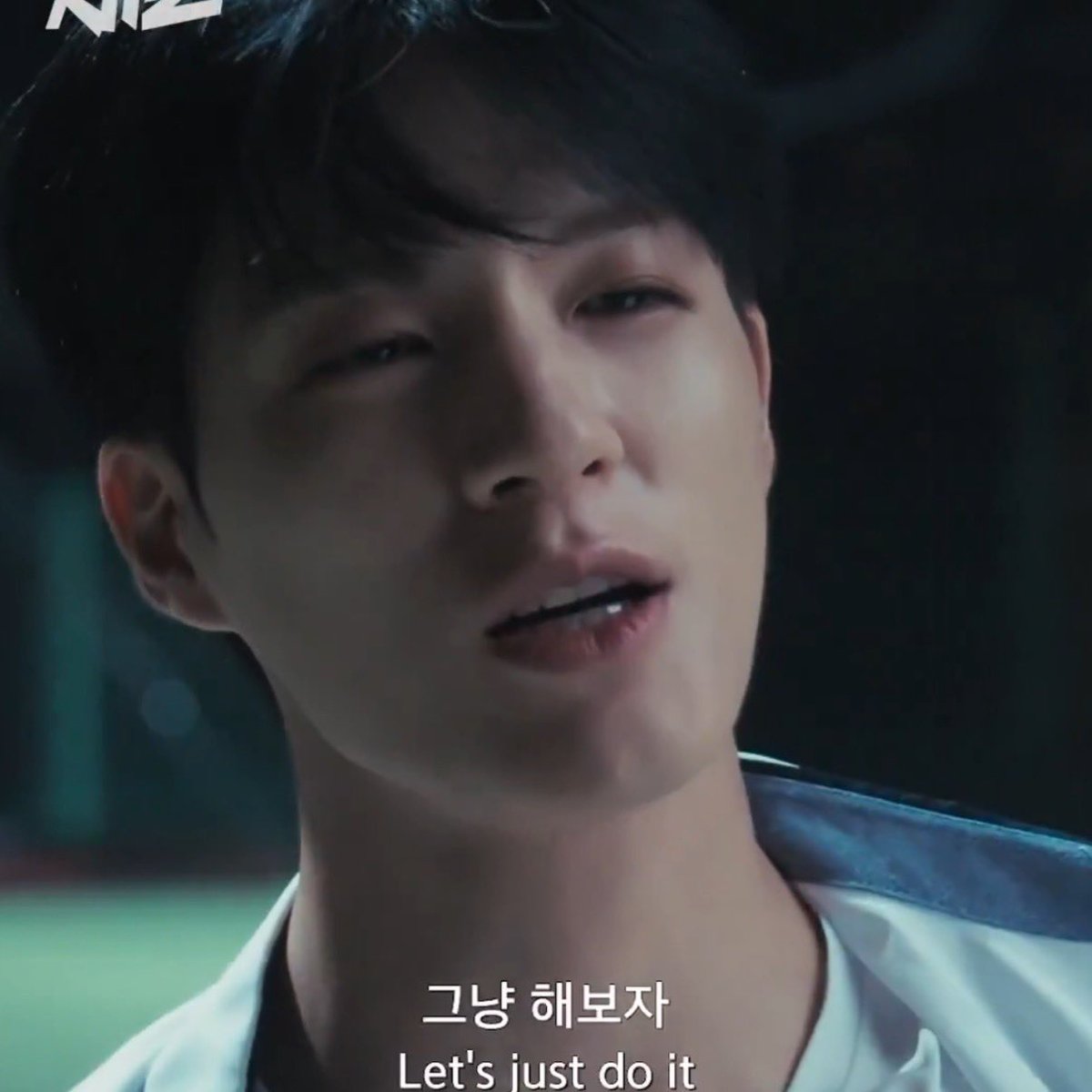 jungshasa's tweet image. he's so fine......