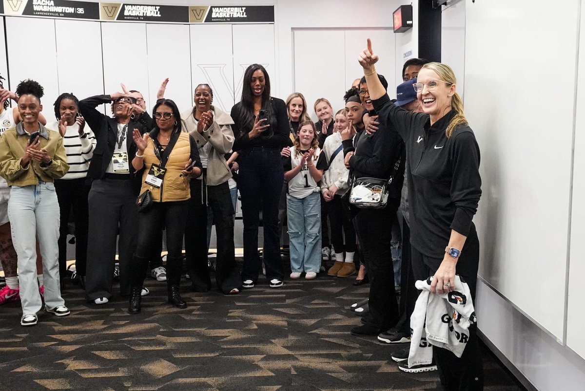 VandyWBB's tweet photo. Scenes from the locker room 🥳 https://t.co/JWA5qxSgOb
