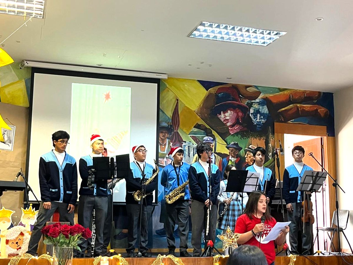 uefmaterdei's tweet photo. Nuestra Sinfónica participó con todo su talento en el cierre de la novena de Navidad, realizada por la @Salud_CZ7 , el pasado miércoles 24 de diciembre.
Con un repertorio navideño lleno de alegría y esperanza, nuestras melodías acompañaron este encuentro de fe fe y comunidad. https://t.co/u2F35Rp8l0