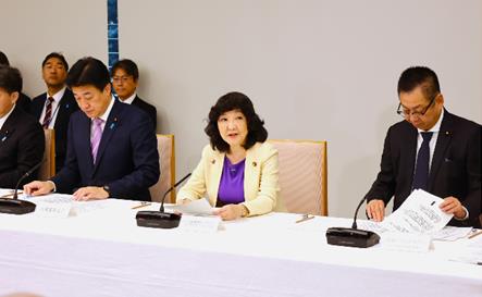 📢提案募集開始！
租税特別措置・補助金見直し担当室は、本日より、見直すべき租税特別措置や補助金等についての国民の皆さまからのご提案を募集しております。ご提案・ご意見お待ちしております！
📆期間：令和８年１月５日(月)～２月26日(木)
📌詳しくはこちら
cas.go.jp/jp/seisaku/soz…