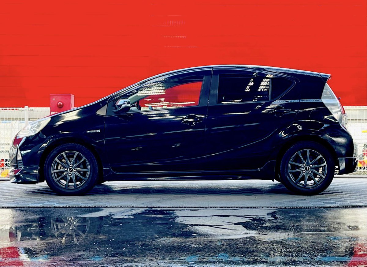projectauto's tweet photo. トヨタ アクア S
H24年式   8.9万km

車両価格  39万円

ハイブリッドコンパクトカーで街乗りや日常使いに大変重宝される人気のアクアが入庫🆕
外装フルエアロ、KENWOODナビ、TV、Bluetoothが装備され、お求めやすい1台となっております✨️

お気軽にお問合せください🌟

#中古車
#厚木
#アクア https://t.co/z6jEAm8MPp
