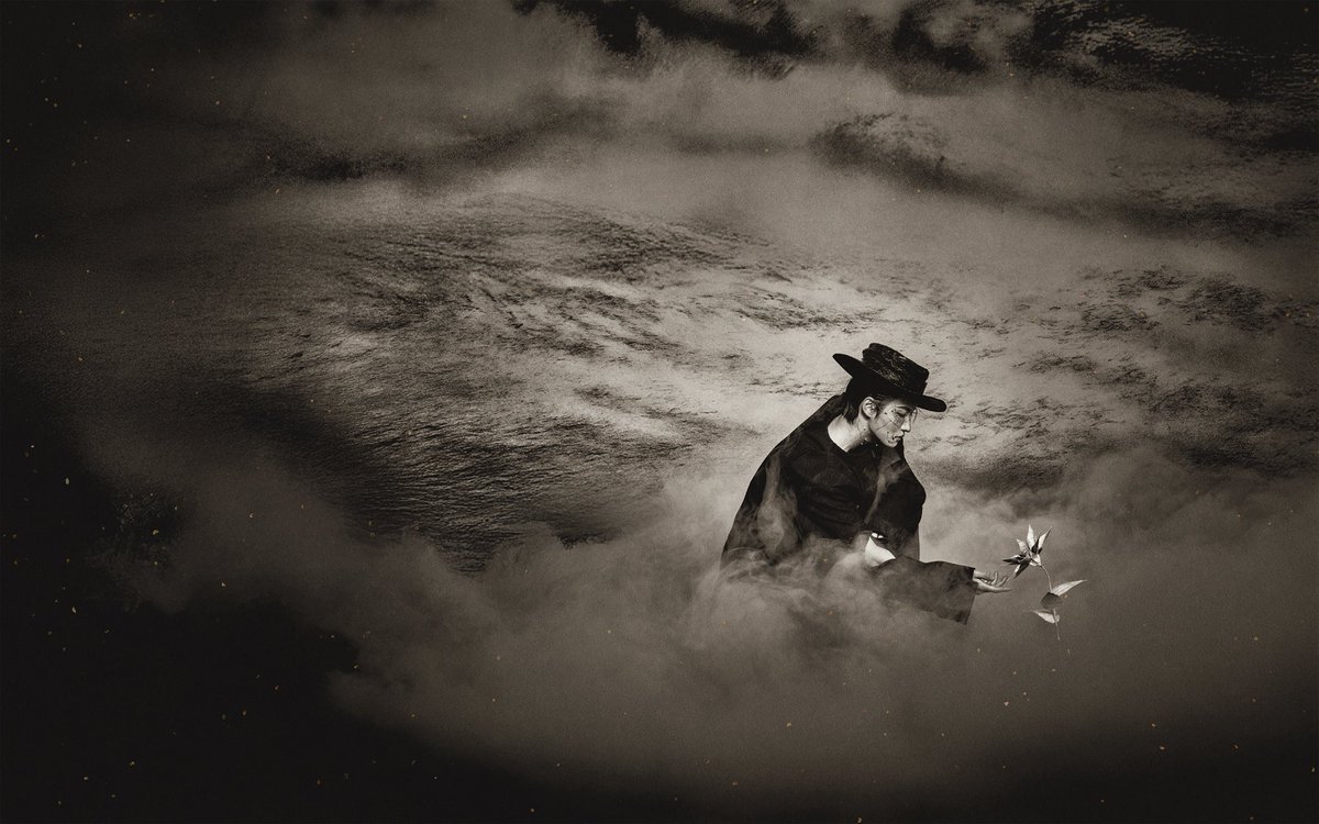 lovelifebeauty_'s tweet image. oh my god… songzio really chose the right ambassador - seonghwa was born for this concept