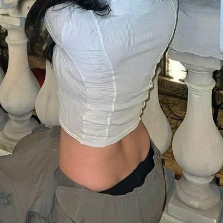 analis. 🧛🏻♀️ tweet media