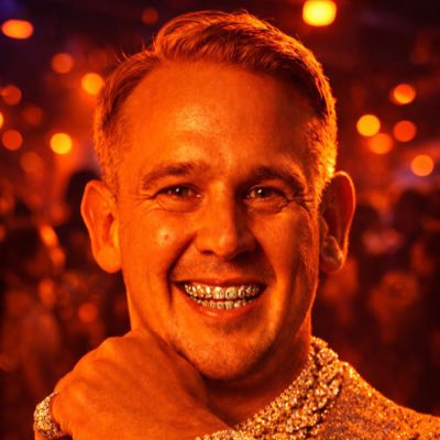 LighteningPete's tweet photo. #NewProfilePic https://t.co/EEYt8cxLTb