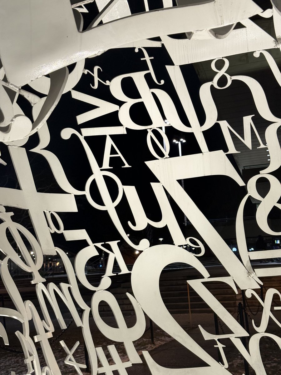 paramour_noir's tweet image. MIT has announced the Energy Conference on February 23rd! Unfortunately, I won’t be able to attend due to my upcoming surgery, but I highly recommend it to everyone else, it’s definitely worth joining!