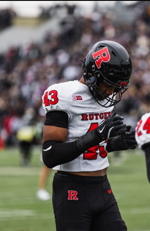 WCJ8K's tweet photo. 6”7 230
4.5 40  
Over 10 foot broad
Most versatile player in college football
Still Only 17 years old.
My best is yet to come.
Just watch me work! https://t.co/tVnaLBXcw8