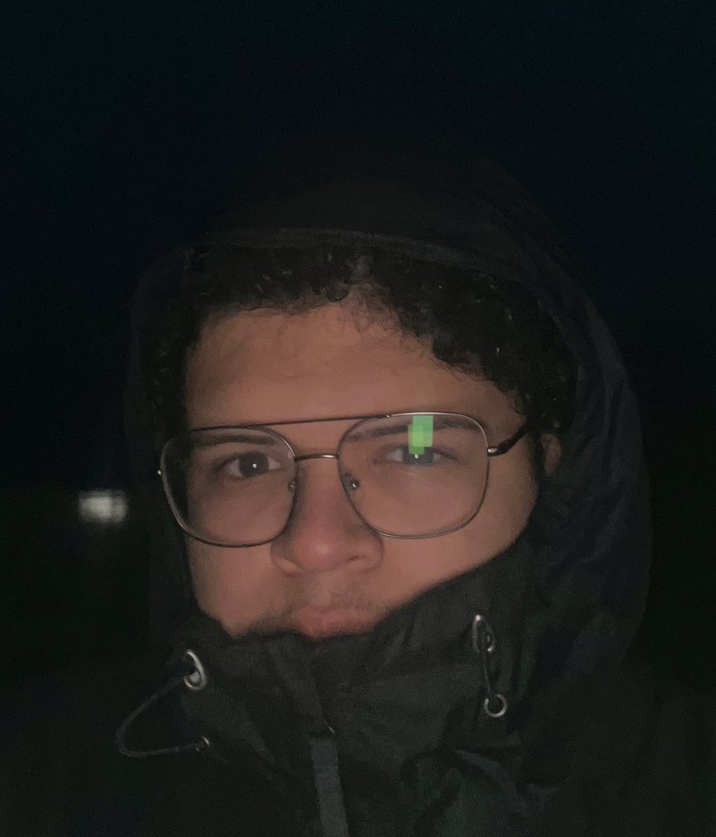 useless jaleg tweet media