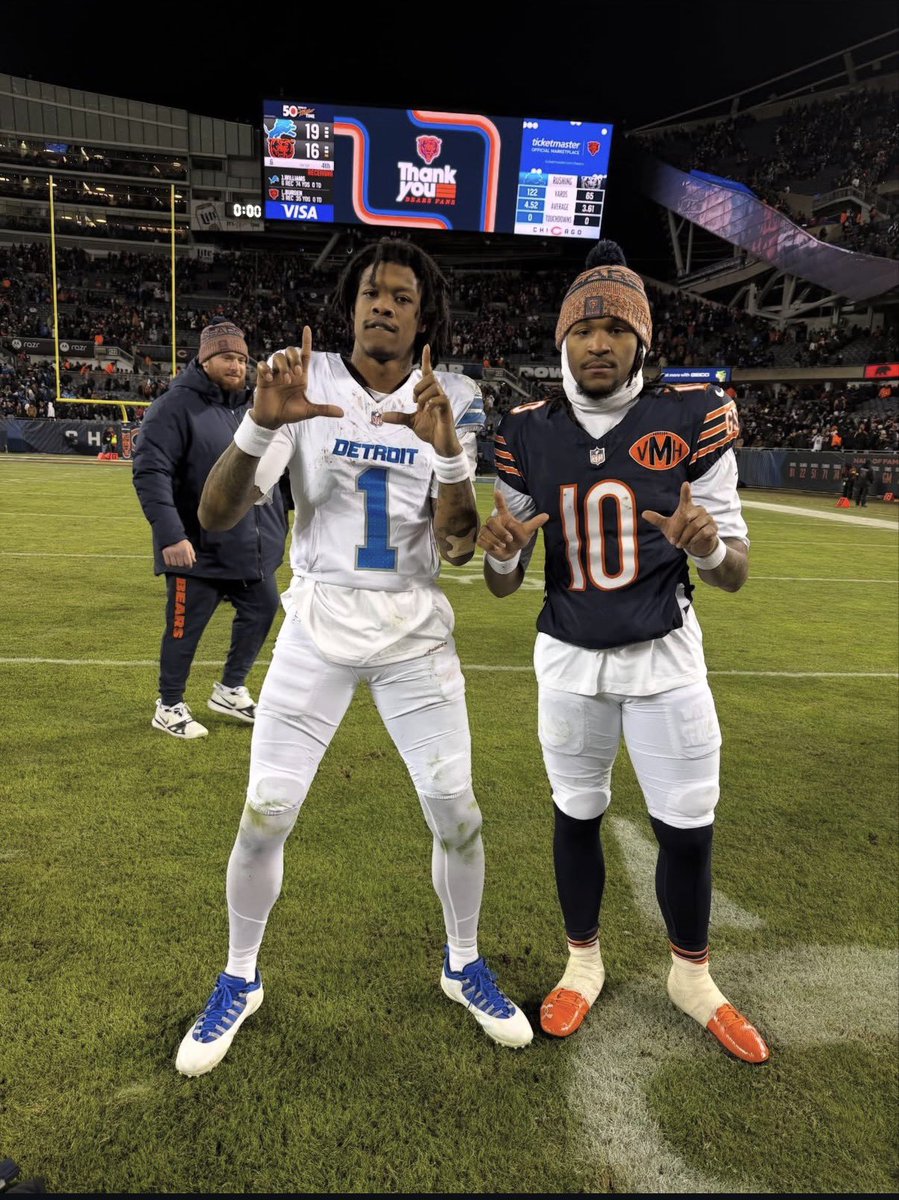 woodwardsports's tweet image. High School Teamates Jameson Williams and Luther Burden Link Post Bears/Lions 🔥

They played together at Cardinal Ritter Prep in St. Louis, Missouri

🎥: Coach_BG4