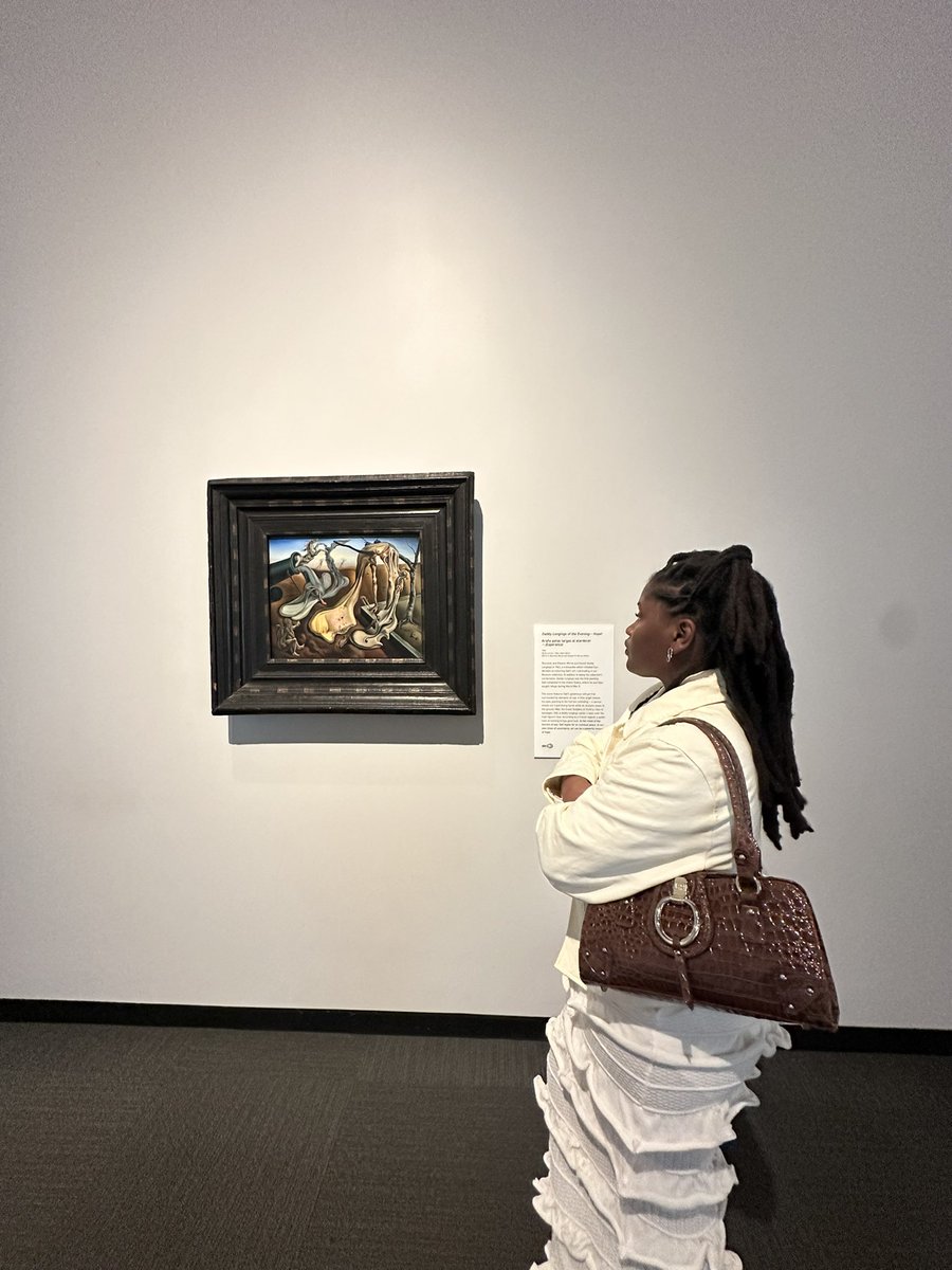 ValuableNeezy's tweet photo. Saw art and shit https://t.co/JZHBbRD2Ob