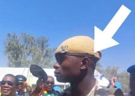 Zimbabwe is something else. Presidential Guard pfeee chibhareta chakabvaruka.
Kandhi mari yokuba inongotenga mota chete and bribing citizens.