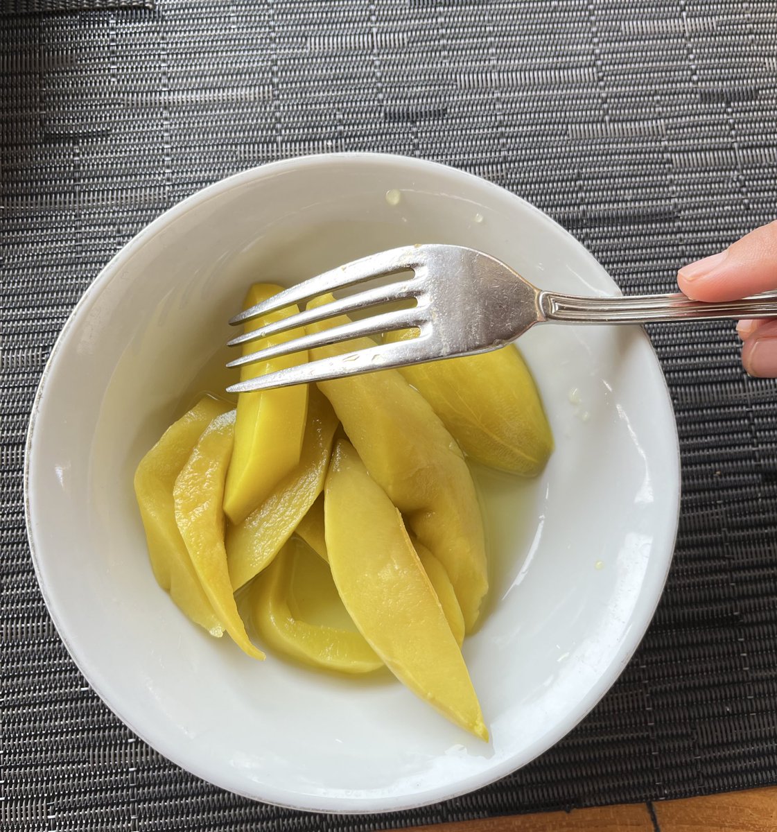 Latifayaaa's tweet image. Everything reminds me