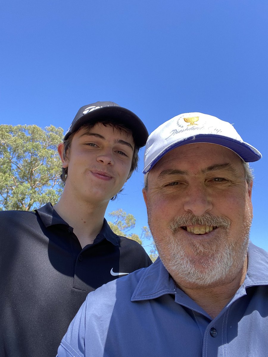 paultys18's tweet image. Nothing like a quick 9 holes under glorious Melbourne morning skies #fore