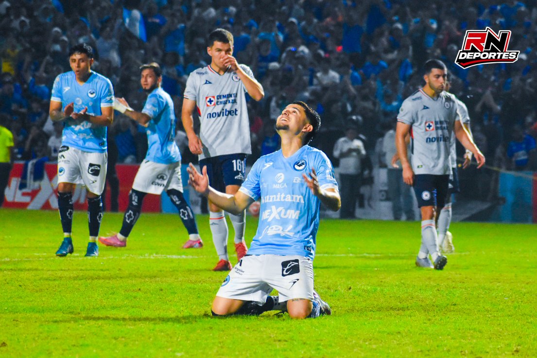 LA JAIBA BRAVA LE GANÁ AL CRUZ AZUL💥🦀

El Tampico Madero derrotó 2-1 al Cruz Azul en el Estadio Tamaulipas en la Copa DIF Altamira💥🏟.