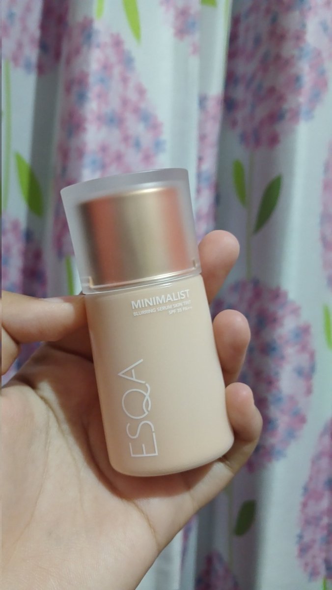 pr0dbyndess_'s tweet photo. @natuual hi kak aku ada nih skintint esqa, shade custard 95k nego, masih baru dan masih ada box nya juga aku beli di offline store harga awal beli 110k😉, bisa cod oyen yaa🍊 atau bisa cod an dom bandung/cimahi/purwakarta yaa https://t.co/2ByVYBIfcY