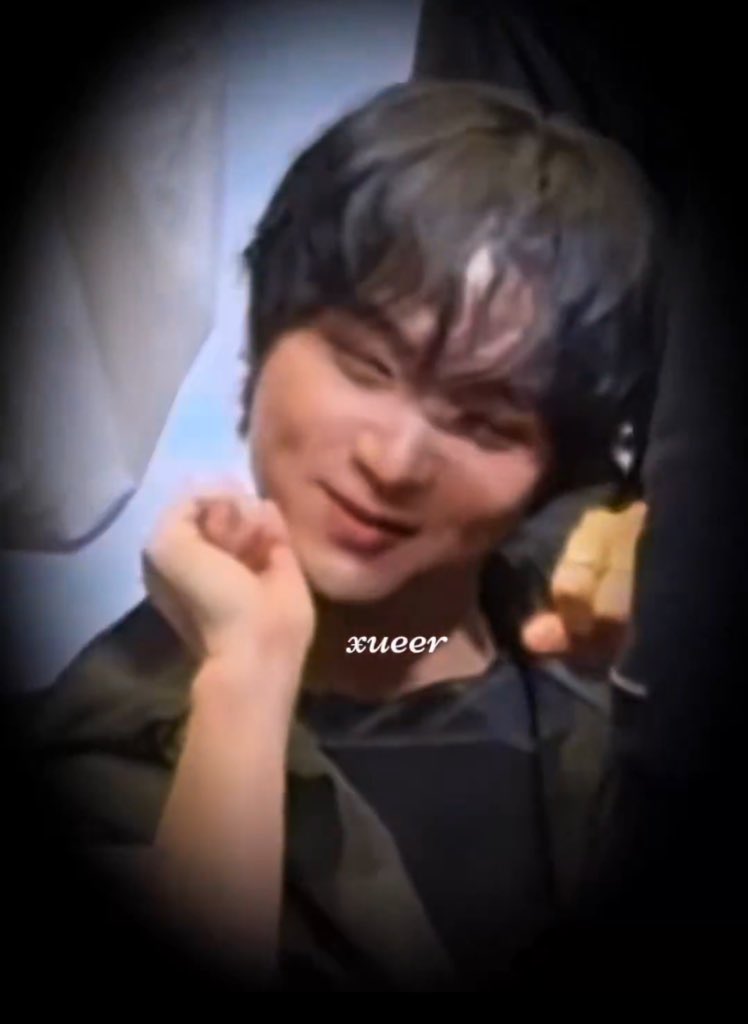 hae1ee's tweet image. heart go boom boom beating like a drum