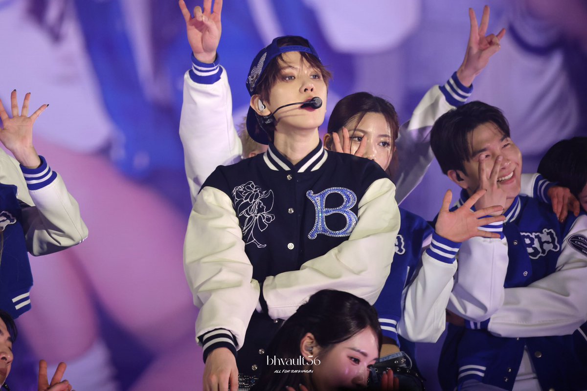 2025 BAEKHYUN WORLD TOUR
'Reverie dot' in SEOUL
26.01.04

BAEKHYUN’s TEAM💙

#BAEKHYUN #백현 #Reverie #ReveriedotSEOUL