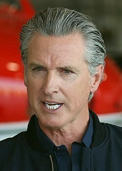 Emily2iu's tweet image. Do you think Gavin Newsom is the reason why California is collapsing?

A. YES
B. NO